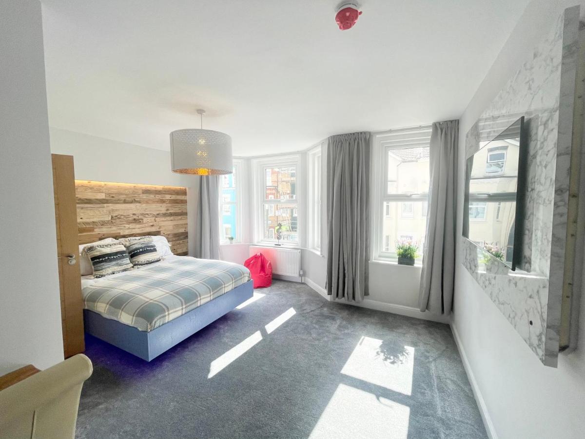 Cloud9 Guest House - By Coastline Retreats - Newly Renovated, Beautiful Ensuite Rooms Near Seafront In Town Centre, Netflix, Superfast Wifi, Communal Kitchen Bournemouth Eksteriør bilde